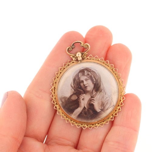 1339 - An Antique 9ct gold double-sided photo locket pendant, maker C & Co, Glasgow 1911, 46.3mm, 7.3g gros... 