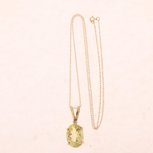 1370 - A 9ct gold lemon quartz and white sapphire pendant necklace, on 9ct Prince of Wales link chain, pend... 