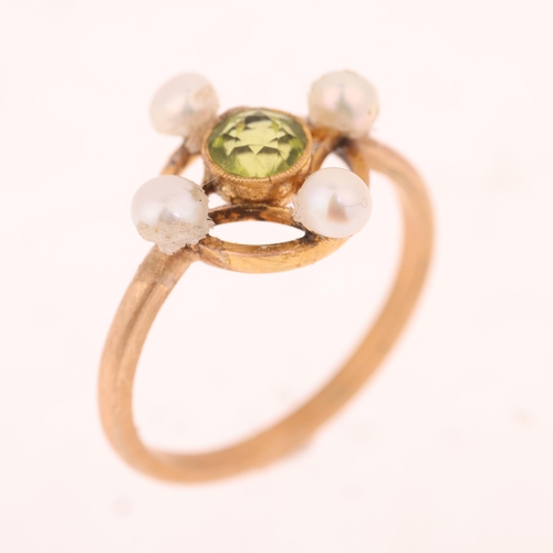 1391 - An Antique Edwardian peridot and pearl openwork ring, unmarked mount tests as 9ct gold, setting heig... 