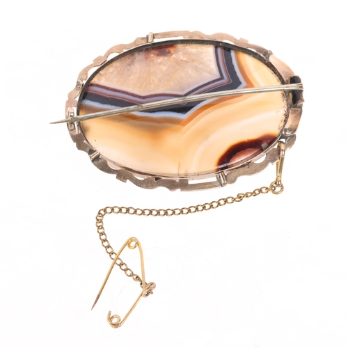 1396 - An Antique Victorian banded agate brooch, yellow metal frame, 46.8mm, 14.6g