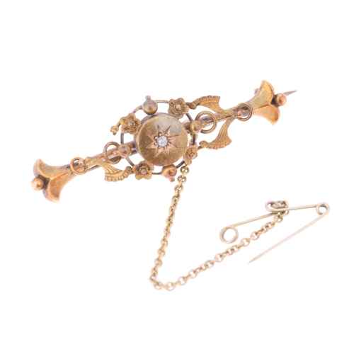 1417 - An Antique Edwardian 15ct gold diamond openwork bar brooch, Chester 1907, 44mm, 3.4g