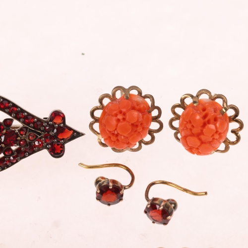 1553 - Various jewellery, including Victorian Bohemian garnet brooch, pair of 9ct gold coral earrings, 9ct ... 