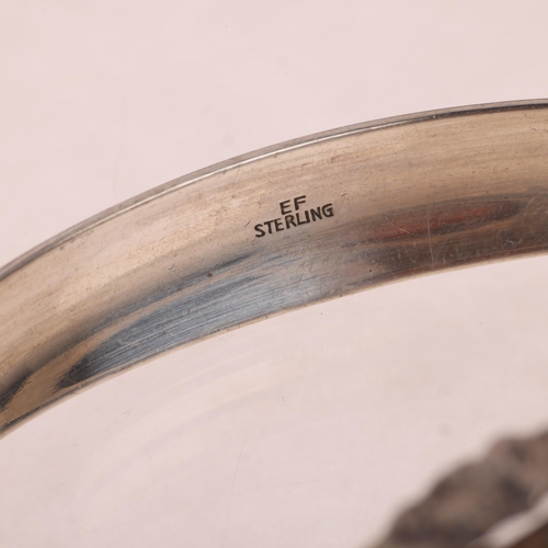 1626 - EINER BERNHARD FEHRN - a Danish modernist sterling silver amber abstract torque bangle, setting heig... 