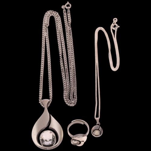 1671 - A group of matching Finnish sterling silver and rock crystal jewellery, in the style of Karl Laine, ... 