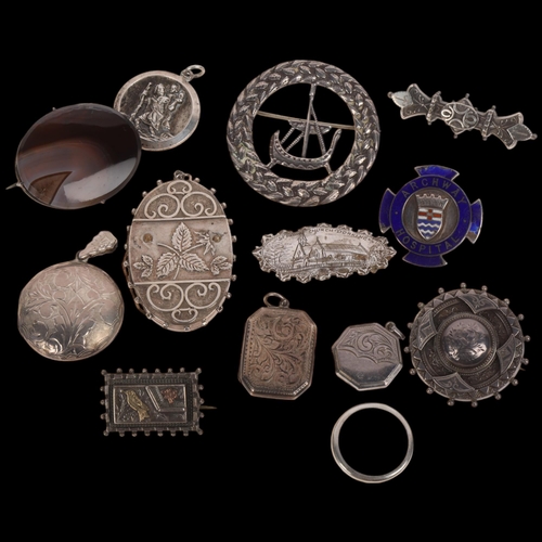 1692 - Various silver jewellery, including Victorian Aesthetic Movement bird brooch, locket pendants, etc