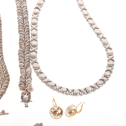 1696 - Various silver jewellery, including butterscotch amber bead necklace, 40cm, matching spiral link nec... 