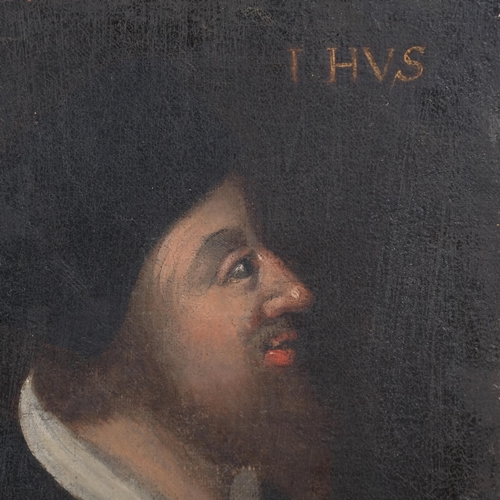 453 - 18th century oil on canvas, portrait of a man, unsigned, 33cm x 24cm, unframed