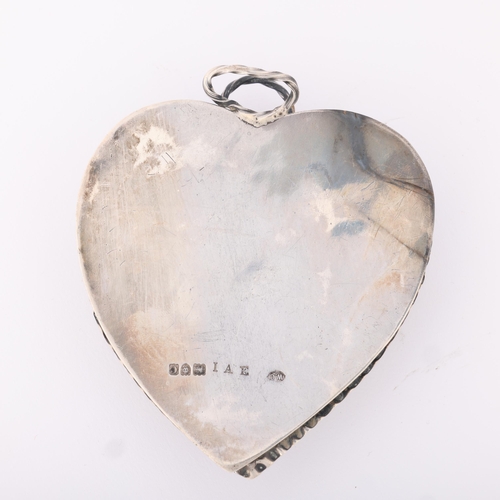 1752 - A late Victorian silver heart desk paperclip, Williams Comyns & Sons, London 1898, 9cm, 2.5oz