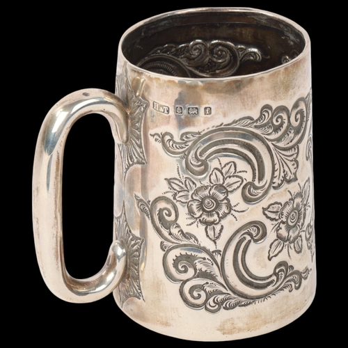 1834 - An Edwardian silver half pint mug, Hilliard & Thomson, Birmingham 1905, tapered cylindrical form wit... 