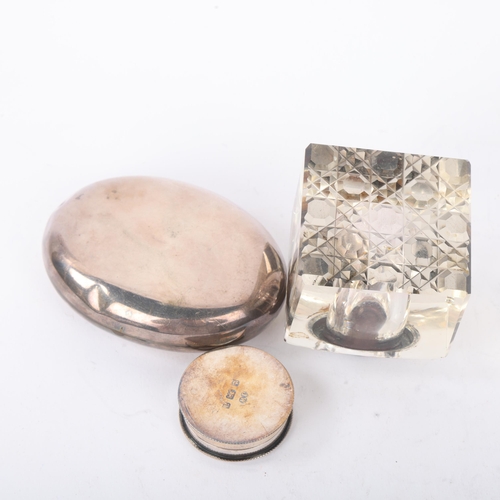 1846 - Various silver, including tobacco box, pillbox and inkwell, 5cm x 5cm. 2.8oz weighable (3)