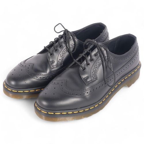 84 - A pair of Dr Martin leather brogue shoes, UK size 8, new and unused