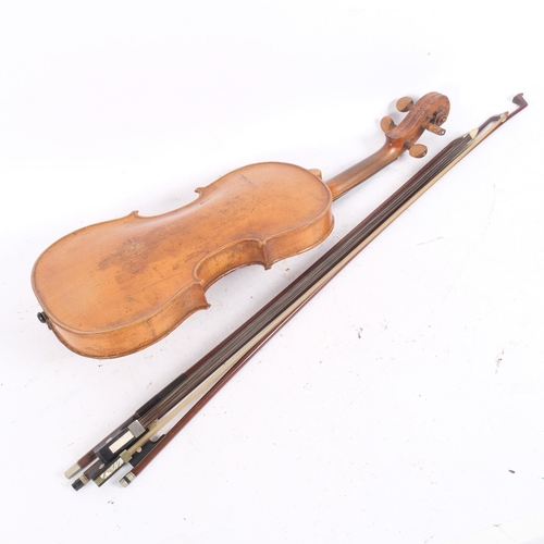 295 - A Vintage violin, unlabelled, back length 14