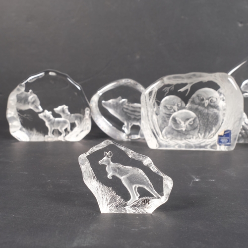 594 - 6 glass sculptures of animals, including 3 by Mats Jonasson, including a squirrel, H11cm