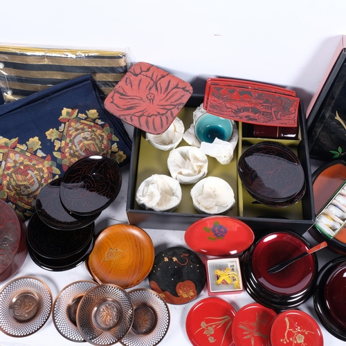 607 - Japanese lacquer boxes, etc, table runner, and dishes