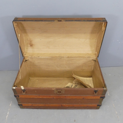 2678 - A Victorian dome top trunk. Width 91cm, height 54cm, depth 49cm.