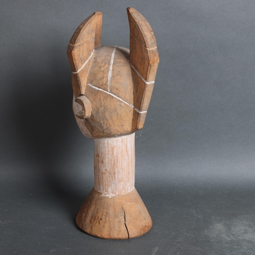 3101 - An African Igbo tribal Igbo carved bust with applied kaolin to surfaces, height 36cm.