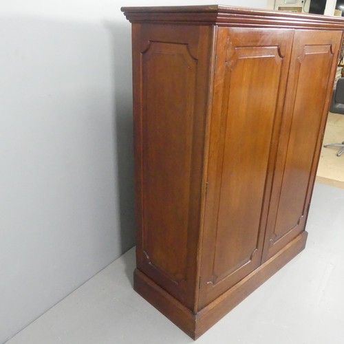 3000 - A fine Victorian mahogany floor standing specimen collectors cabinet, the fielded panelled cabinet d... 