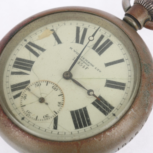 1046 - A First World War Period British Military Issue open-face keyless pocket watch, white enamel dial wi... 