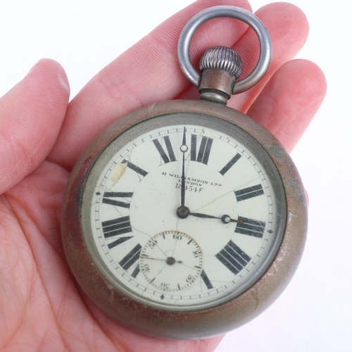 1046 - A First World War Period British Military Issue open-face keyless pocket watch, white enamel dial wi... 