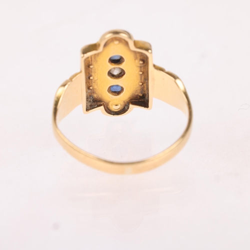 1137 - An Antique 18ct gold sapphire pearl and diamond plaque ring, circa 1900, the shaped rectangular plaq... 