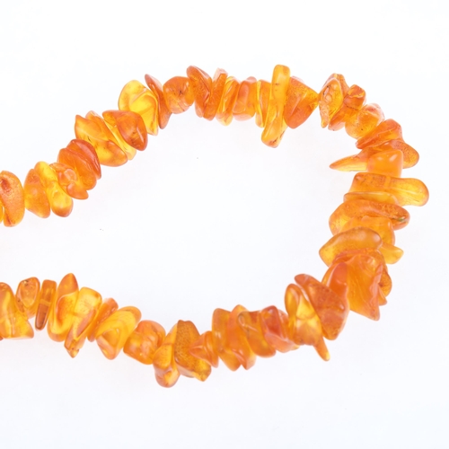 1178 - A Vintage single-strand graduated rough amber bead necklace, 70cm, 61.5g