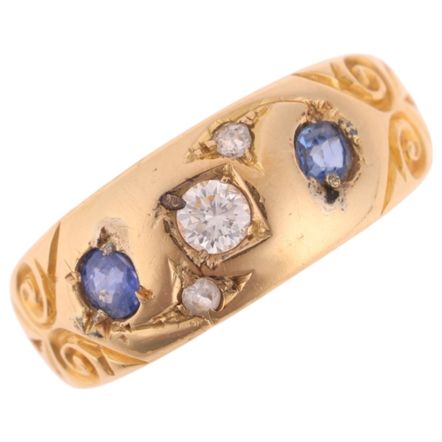 1352 - An Antique 18ct gold sapphire and diamond gypsy ring, Chester 1907, set with round-cut sapphires and... 