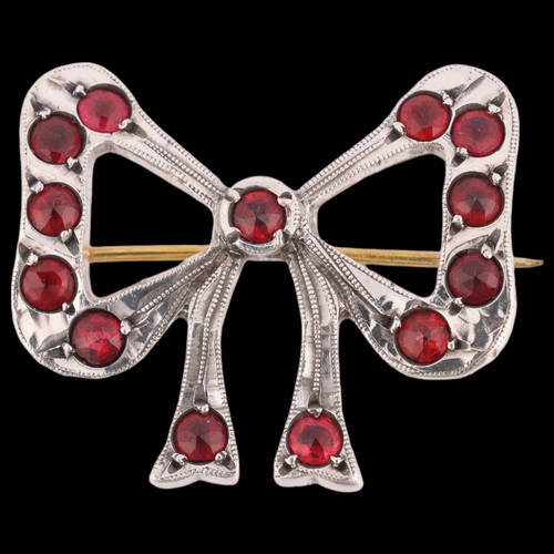 1532 - A Vintage silver ruby ribbon bow brooch, 22.5mm, 5.8g