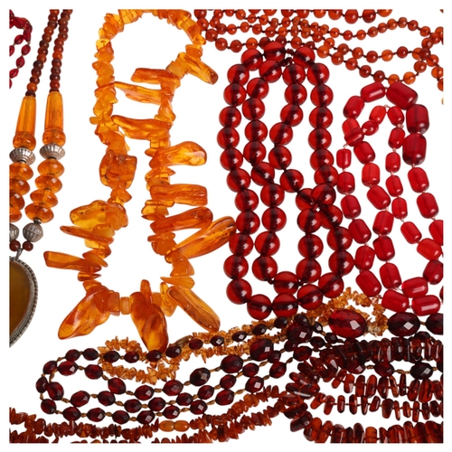 1445 - A quantity of amber, cherry amber and Bakelite bead necklaces