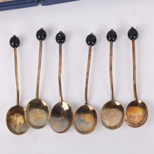 1646 - A set of 6 Elizabeth II silver-gilt enamel bean-end coffee spoons, Turner & Simpson, Birmingham 1961... 