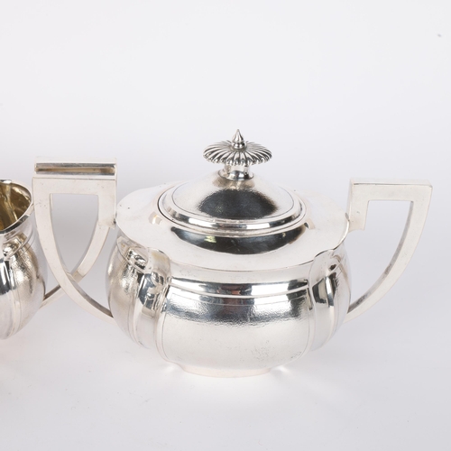 1657 - A Chinese export silver 4-piece tea set, Hung Chong, Hong Kong circa 1900, comprising teapot, 2-hand... 