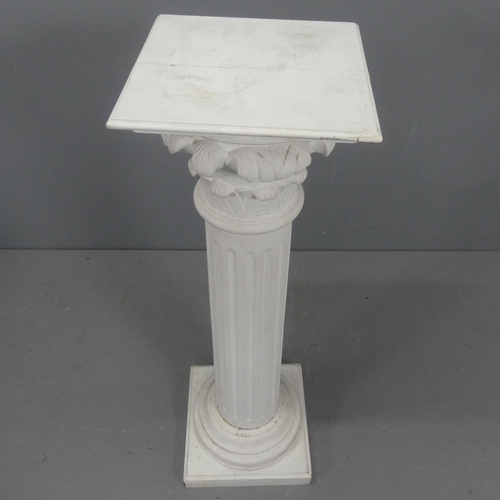 2162 - A painted wooden Corinthian column jardinière stand. Width 31cm, height 112cm.