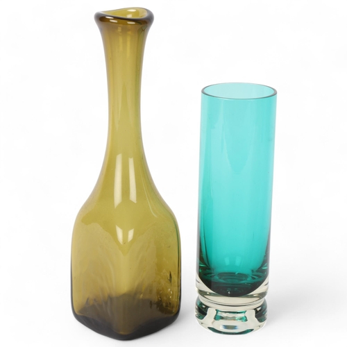 506 - 2 pieces of mid 20th century glass, a dark green hand made bottle vase by Richard Duborgh, Norway an... 