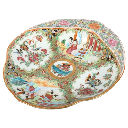 184 - A Chinese famille rose Canton porcelain dish of shaped form, with enamelled decoration, diameter 23.... 