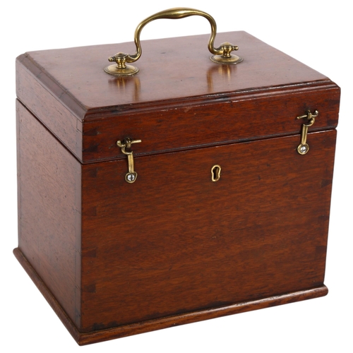 31 - A Georgian mahogany decanter box, with brass handle, 22cm x 18cm x 16.5cm