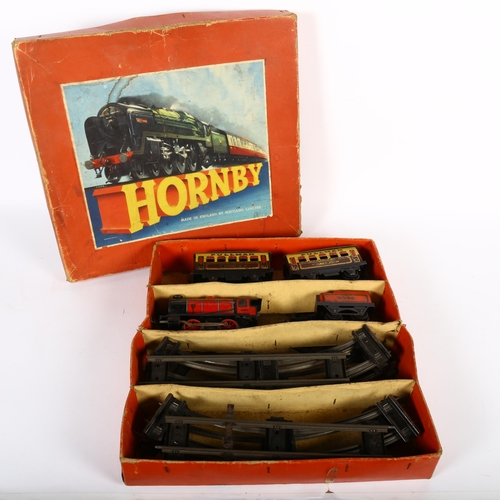 477 - Vintage Hornby train O gauge tank goods set, no. 40