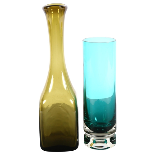 506 - 2 pieces of mid 20th century glass, a dark green hand made bottle vase by Richard Duborgh, Norway an... 