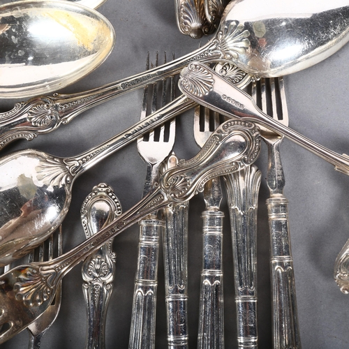 564 - A quantity of mixed silver plated flatware