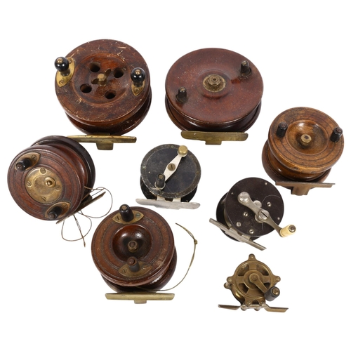 70 - A group of Vintage fishing reels, including brass star back, a 1.5