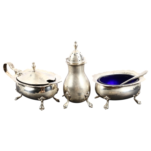 618 - An Elizabeth II silver 3-piece cruet set, with blue glass liners, hallmarks for Birmingham 1957