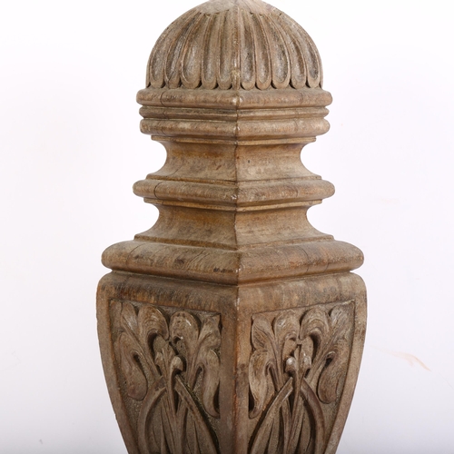 875 - An ornate carved finial, modern in appearance, H42.5cm