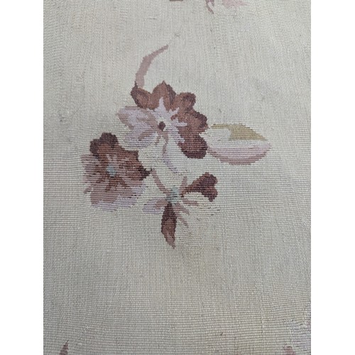 2281 - A cream-ground Aubusson style carpet. Length 300cm, width 240cm.