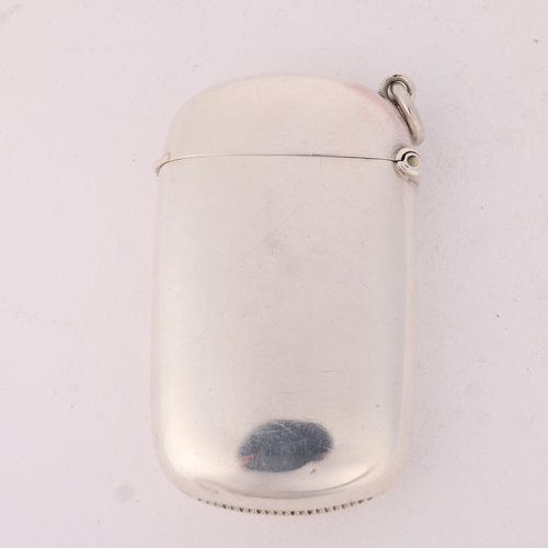 108 - A late Victorian silver Vesta case, George Loveridge & Co, Birmingham 1899, oval form, 6cm x 3.5cm, ... 