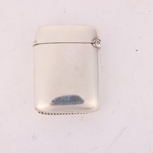 127 - A late Victorian silver Vesta case, W&G Neal, London 1895, rounded rectangular form, 4cm x 3cm, 15.5... 