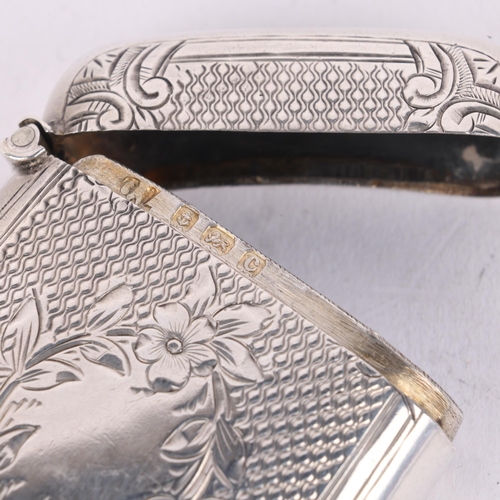 192 - An Edwardian silver Vesta case, G Loveridge & Co, Birmingham 1902, curved rectangular form with allo... 