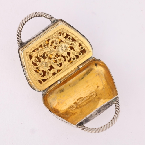 40 - A George III novelty silver 'Handbag' vinaigrette, Ledsam & Vale, Birmingham 1820, bright-cut engrav... 