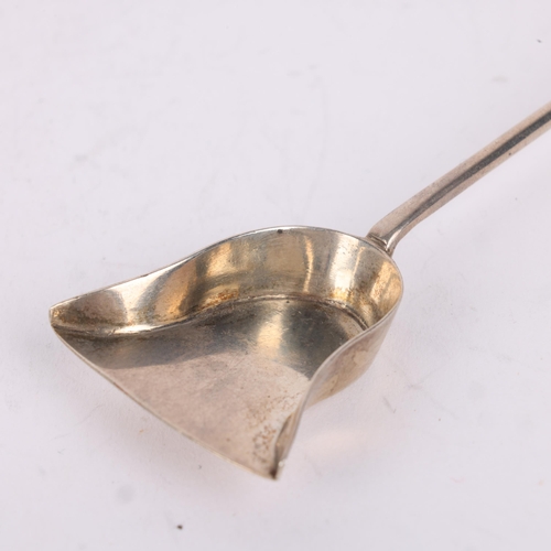 76 - An Antique silver 'Fire Shovel' masking spoon, 18th century, no hallmarks, 14.5cm, 8g