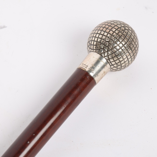 26 - A George V Briggs silver golf ball-handled Malacca walking cane, makers Carrington & Co, hallmarks L... 