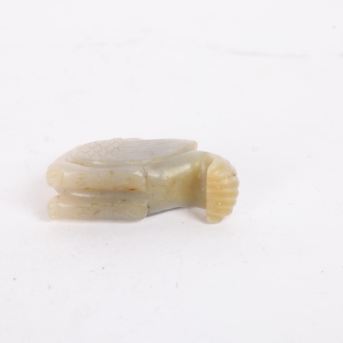 81 - A Chinese carved jade bird design pendant, length 6cm