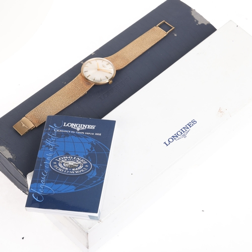 1021 - LONGINES - a Vintage 9ct gold mechanical bracelet watch, ref. 45808, circa 1960s, silvered dial with... 