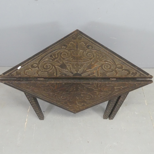 2332 - An early 20th century Art Nouveau design corner drop-leaf table. Dimensions (folded) - width 97cm, h... 